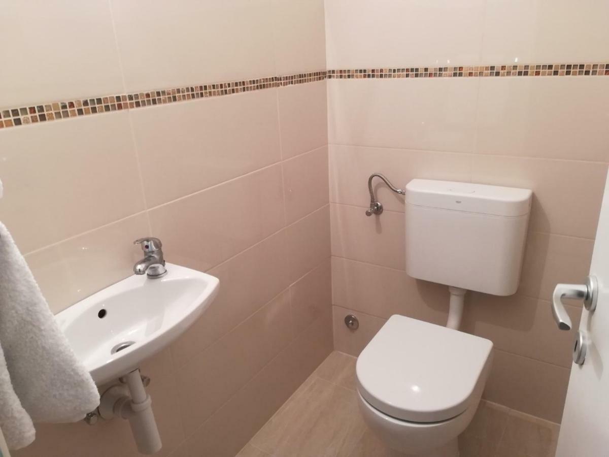 Apartman Tonika 普拉 外观 照片